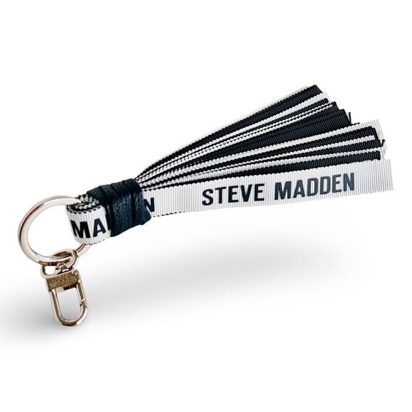 Steve Madden Black and White Keychain Accessory - Picture 1 of 9